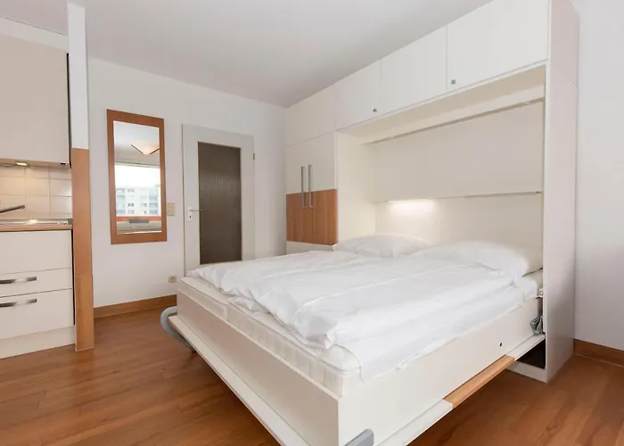 Trafalgar 430 库克斯港